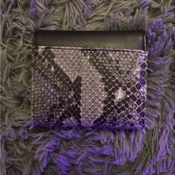 Marc new york wallet! - Picture 3 of 3